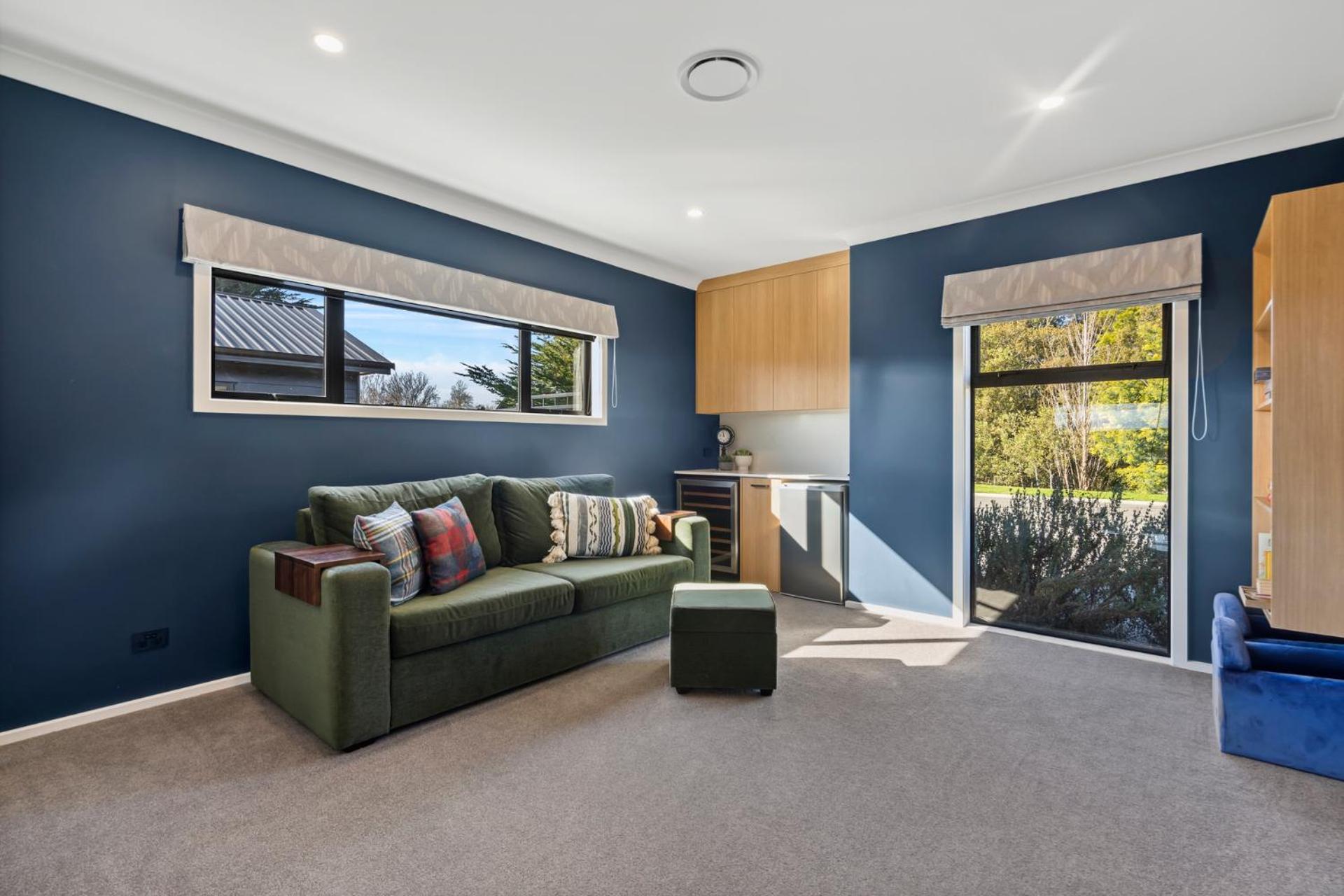 Regent Sanctuary - Martinborough Holiday Home Εξωτερικό φωτογραφία