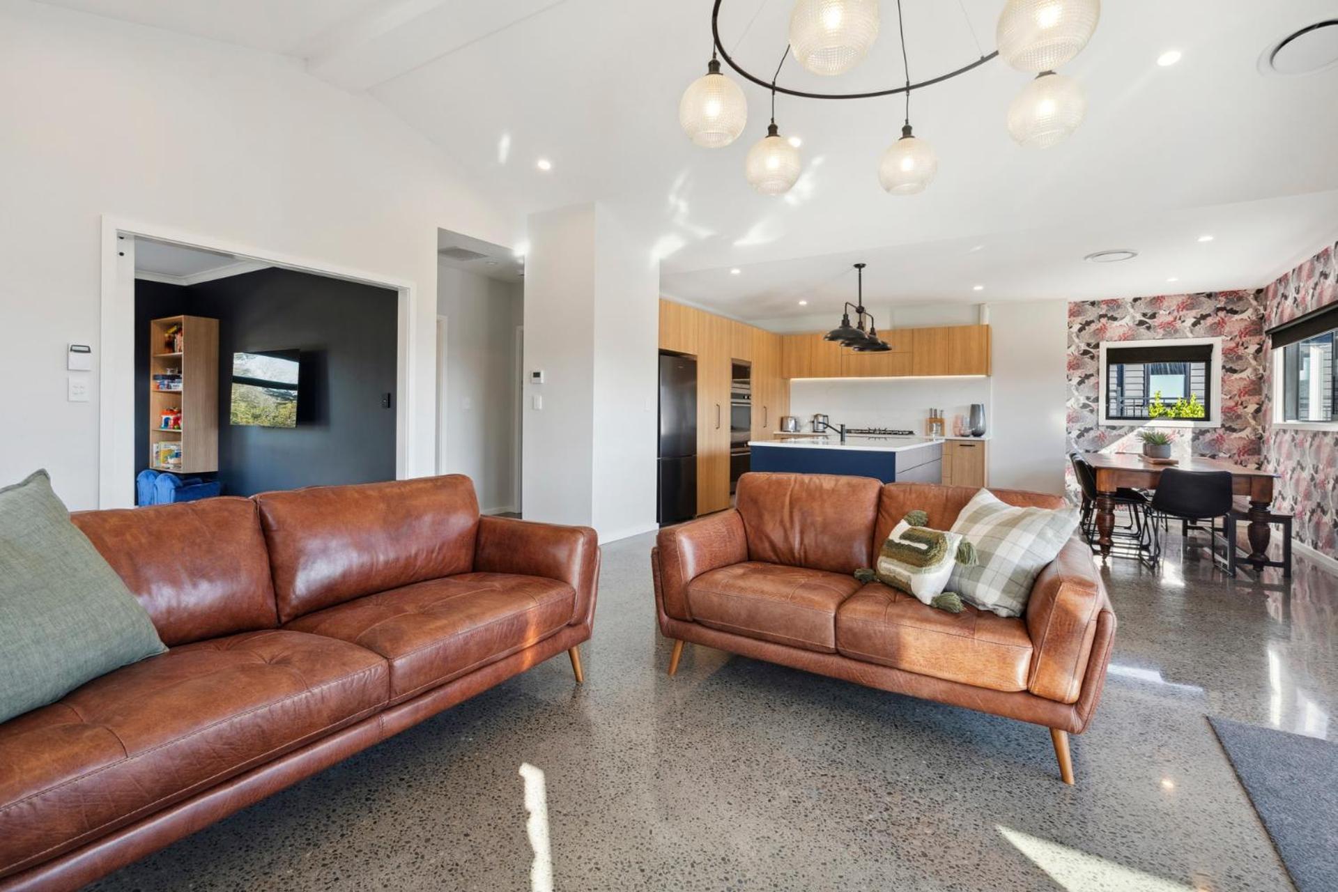 Regent Sanctuary - Martinborough Holiday Home Εξωτερικό φωτογραφία